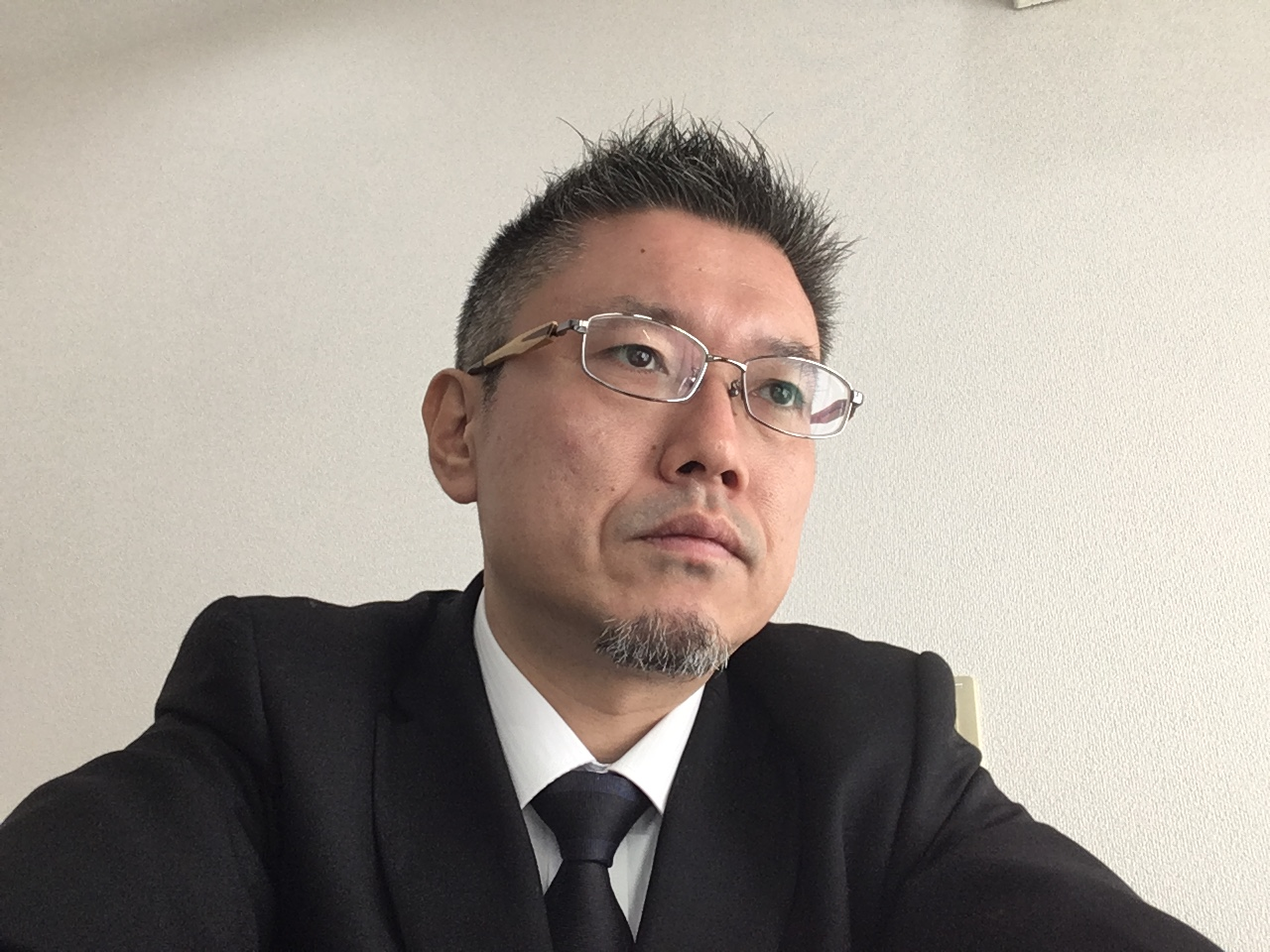 Link Bridge Japan代表 阿部征樹のビジネスポートレート